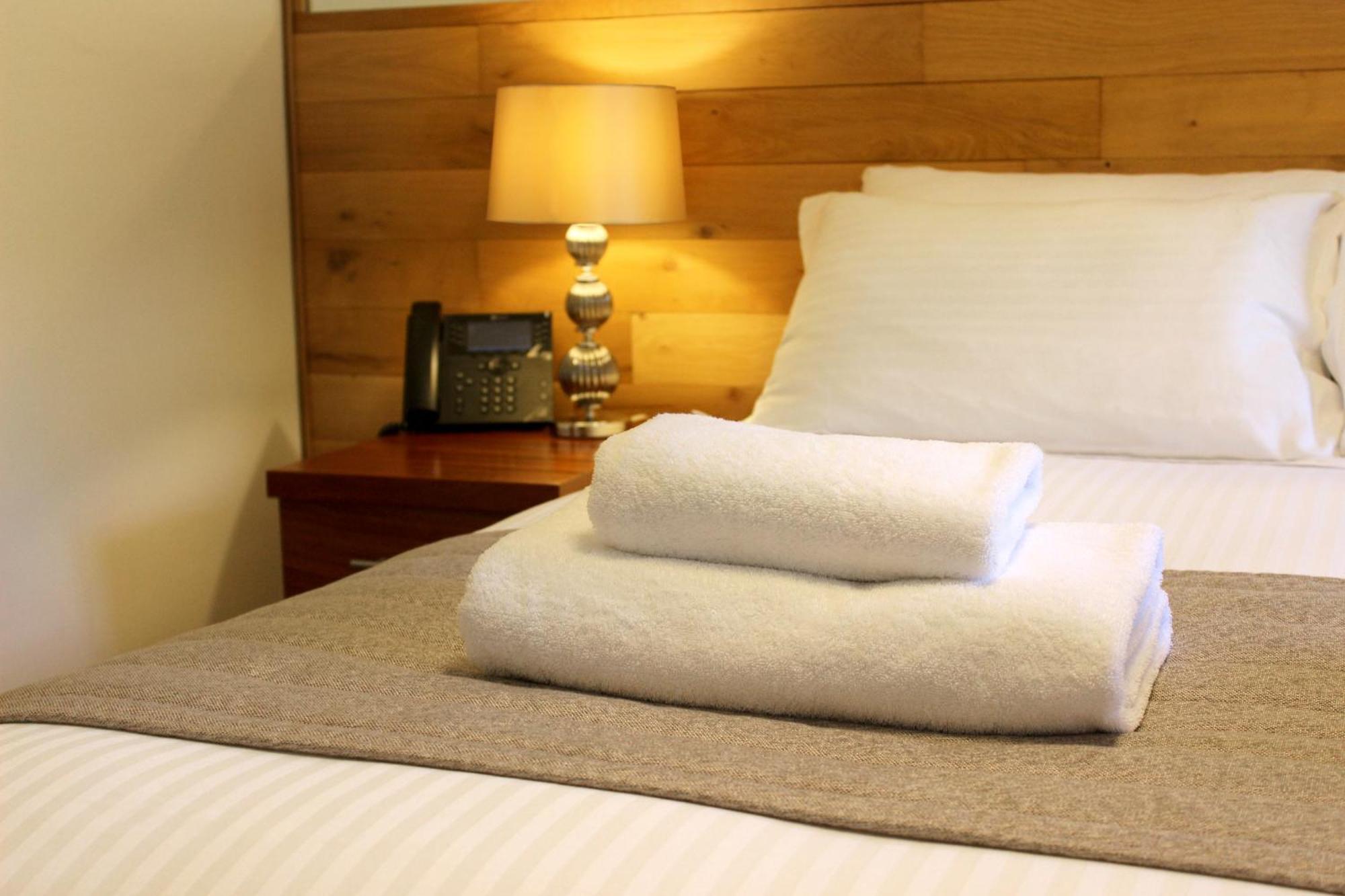 Wickwoods Hotel Albourne Luaran gambar